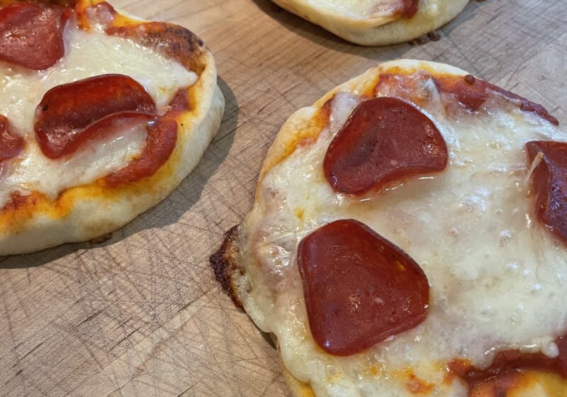 Naan Bread Pizzas: Easy and Quick Lunch for Toddlers